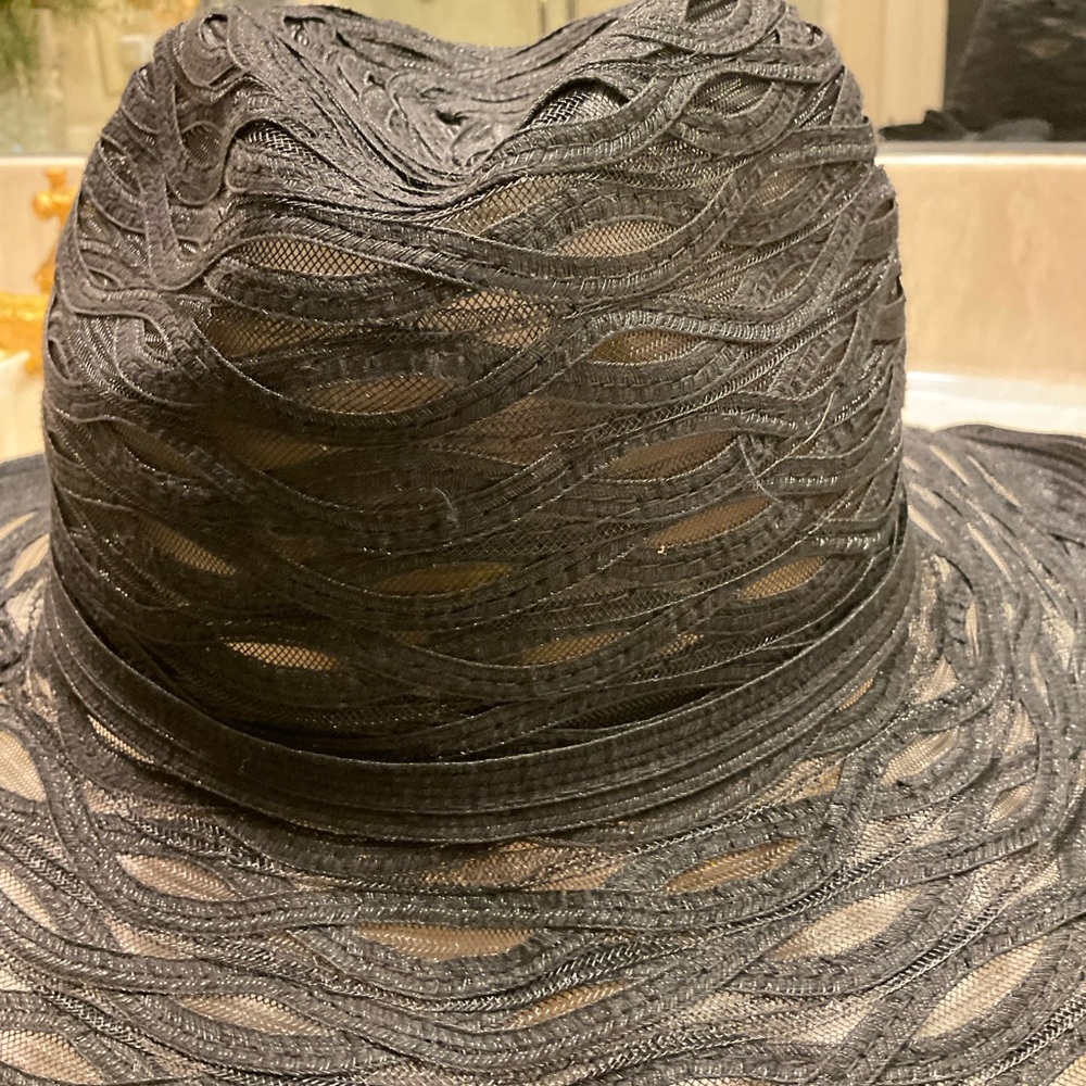 FREE with purchase of other item at list price: Lizzy Ribbon Hat, Black, Sz S - Picture 4 of 7